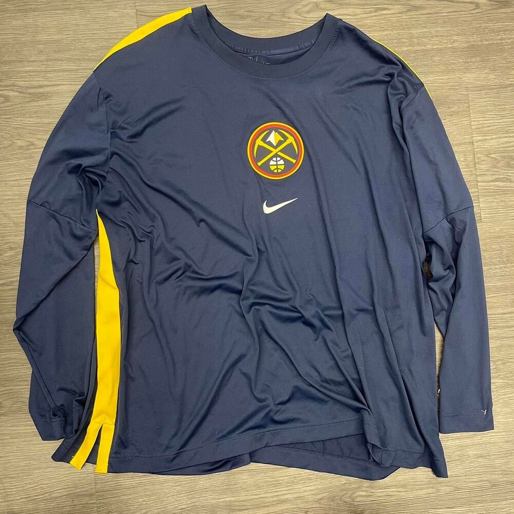 Nike Men's Navy and Yellow Top